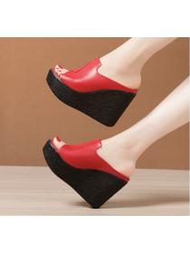 Slipsole platform high-heeled slippers for women