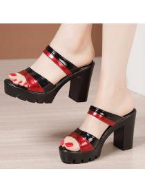 Outlet Fashion Thick&High Heel Casual Sandal 