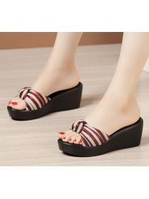 Outlet Fashion Casual Heighten shoes