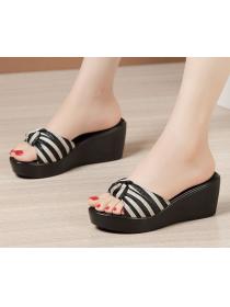 Outlet Fashion Casual Heighten shoes