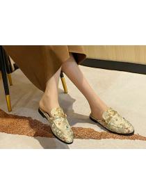Outlet Birtish style Embroidery Floral Slipper