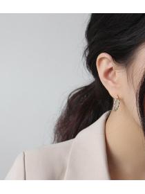 Fashion Korean Twist shape Fine silver Earring
