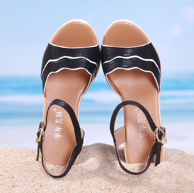 For Sale Fashion Matching High-rise Sandal