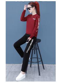 Western style middle-aged sweatpants a set for women