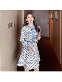 Outlet Bottoming pinched waist temperament long sleeve dress