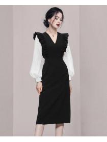 Grace V  Neck Horn Sleeve Fashion Dress