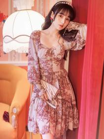 Vintage Style  Square Neckline Floral Long-sleeved Dress