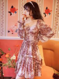 Vintage Style  Square Neckline Floral Long-sleeved Dress 