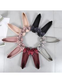 Outlet Korean fashion of the new all-match bow flat large size peas shoes