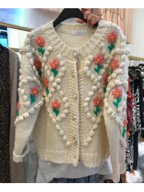 Outlet New style hand-made l hook flower sweater pearl button flower embroidery cardigan coat