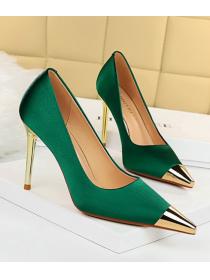 Outlet Fashion sexy nightclub women's shoes thin heel high heel  satin metal pointed shoes