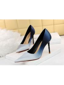 Outlet Korean fashion sweet high-heeledt satin color gradient shoes