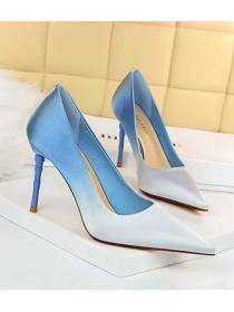 Outlet Korean fashion sweet high-heeledt satin color gradient shoes