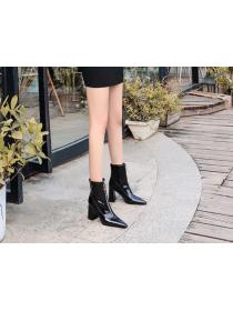 Outlet fashion simple thick heel, high heel, polished leather boots, front zipper decoration winter ankle boots