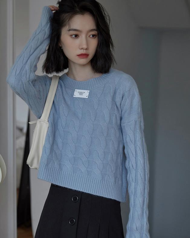 Simple Style  Pure Color Fashion Knitting Top
