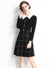 Outlet Wholesale Europe Doll Collar Plaids Knitting A-line Dress
