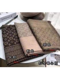 Outlet New autumn and winter thickened imitation cashmere scarf double color four-leaf clover shawl
