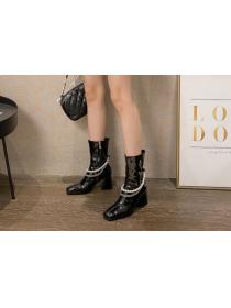 Outlet Autumn and winter Square head patent leather pearl chain knight high heel boots