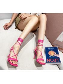 Outlet New fashion high-heeled women's sandals