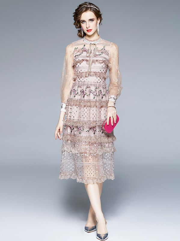 On Sale Embroidery Lace Stitching  Show Waist Dress