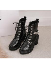 Outlet Round-toe patent leather chunky heel chain Lace up Martin boots