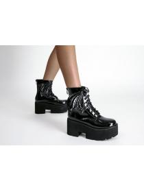 Outlet Platform patent leather short-tube boots Martin boots