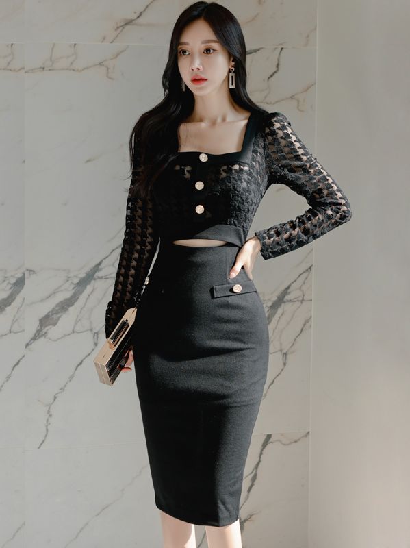 On Sale Hollow Out Button Matching Fashion Dress