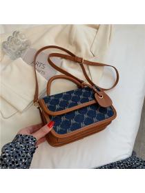 Outlet Single-shoulder messenger bag simple and fashionable embroidered thread portable small square bag