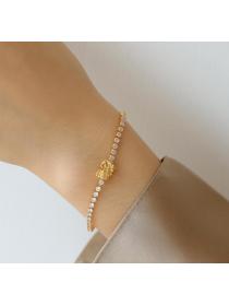 Korean fashion Zircon Bracelet Jewely Simple Elegant Women’s copper Ladies Accessories