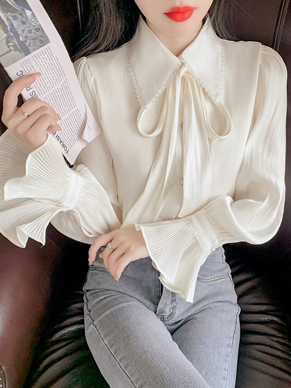 On Sale Bowknot Matching Horn Sleeve Drape Blouse