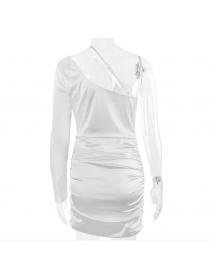 Outlet hot style Single-shoulder Satin long-sleeved pleated party sexy dress