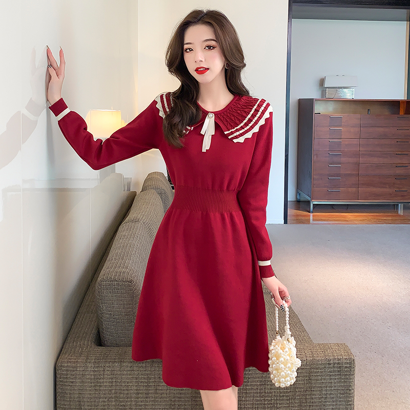 Outlet Red autumn and winter dress knitted overcoat for women
