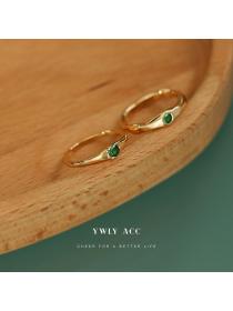 Korean fashion Green Zircon Inlaid Ring Jewely Simple Elegant Women’s brass Ladies Accessories