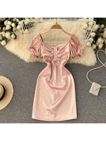 Outlet Sexy square-neck short-sleeved satin dress women's summer slim fit temperament A-line dress