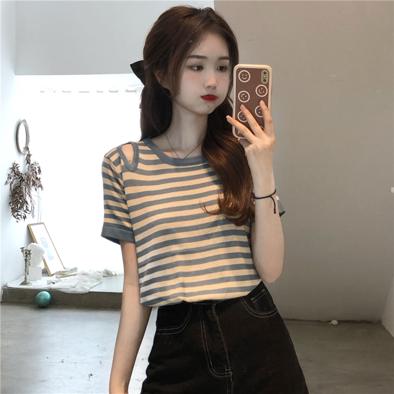 Vintage style Summer hollow loose tops short sleeve retro sweater