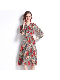 Outlet Colors frenum European style long sleeve dress for women