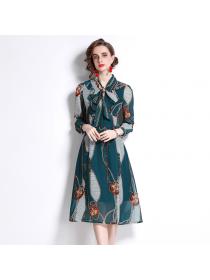 Outlet Print long-sleeved pullover dress for women
