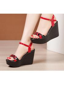 Outlet New Fashion Matching Platform Open Toe Sandals