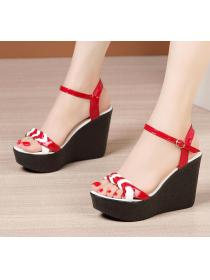 Outlet New Fashion Matching Platform Open Toe Sandals