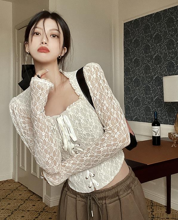 Sexy bandage design  exposed collarbone with puff sleeves lace short top