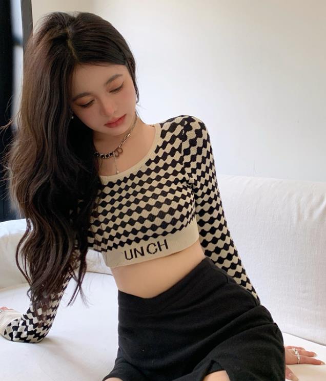 Short knitted   spring new sweet and spicy style design sense niche slim Top