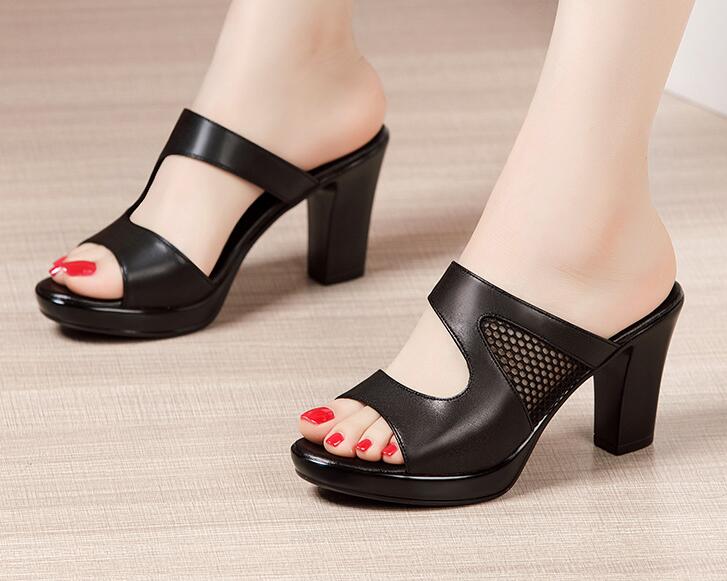 Outlet Summer new hollow mesh matching fashion Slipper