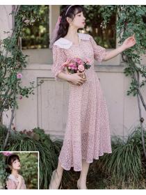 For Sale Vintage Stand Collars Floral Lace Dress