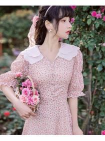 For Sale Vintage Stand Collars Floral Lace Dress