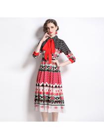 European Style Printed lace-up waist slim pleated dress