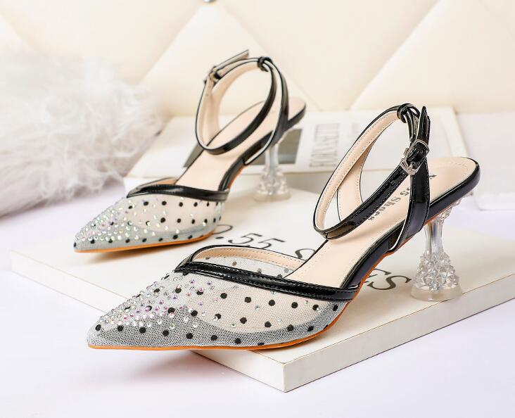 Outlet Korean fashion pointed toe shallow mouth high-heeled sandals