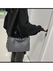 Outlet Fashion diagonal shoulder bag Travel bag for men