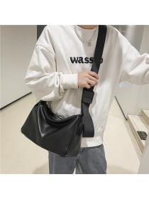 Outlet Fashion Sports shoulder bag Casual messenger bag for men