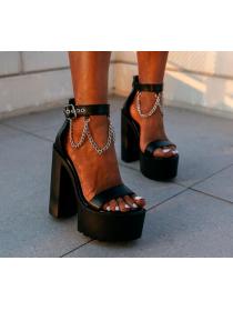 Outlet chunky heel platform chain European fashion sandals