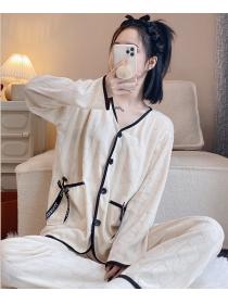 Lastest fashion  pajamas Soft homewear a set for women